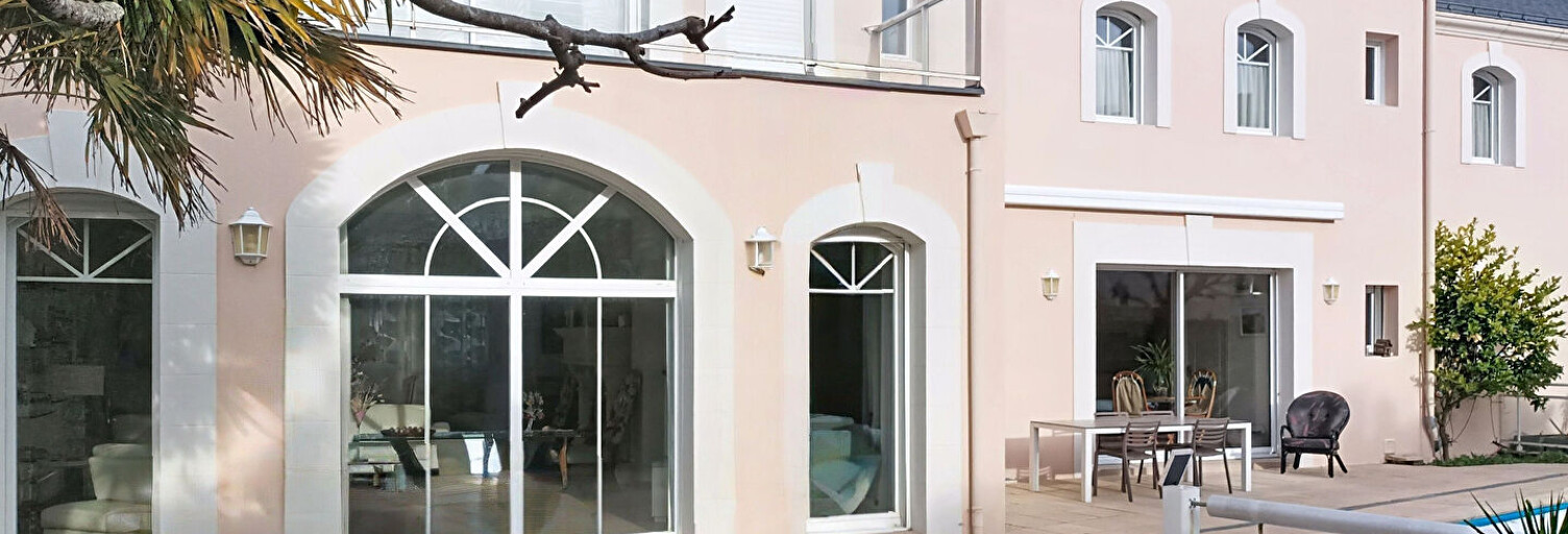 Maison 8 Pièces 306 m² à vendre à Nantes (44300)