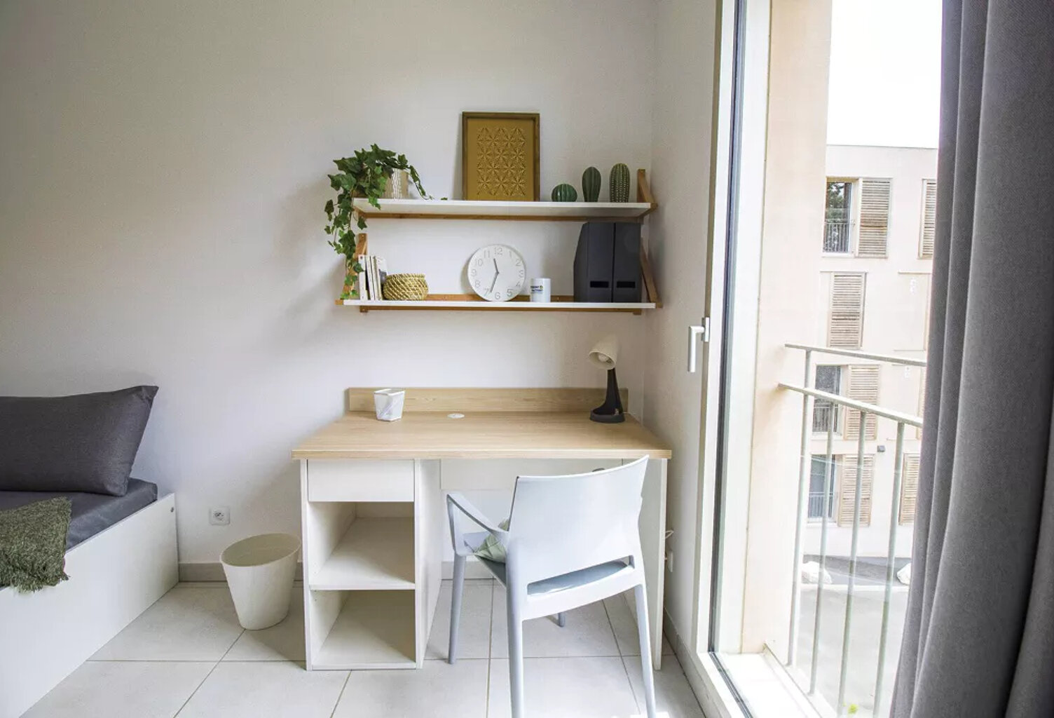 INVESTISSEMENT IDÉAL - STUDIO EN RÉSIDENCE ÉTUDIANTE MODERNE - LOYER GARANTI — photo 1