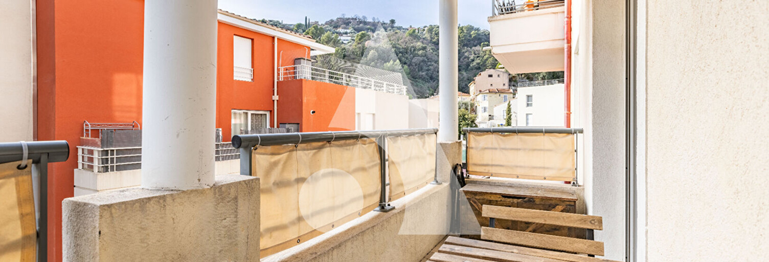 Appartement 2 Pièces 45 m² à vendre à Saint-André-de-la-Roche (06730)