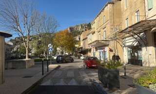 Commerce 4 Pièces 73 m² à louer à Cavaillon (84300)