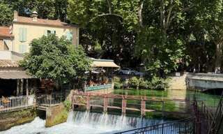 Commerce 3 Pièces 48 m² à vendre à Fontaine-de-Vaucluse (84800)