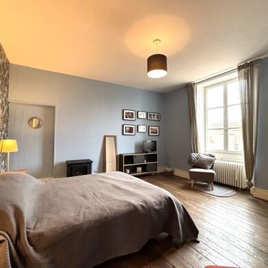 Maison 13 pièces 379900 €