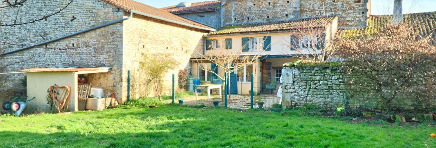 Maison 7 Pièces 185 m² à vendre à Valence-en-Poitou (86700)