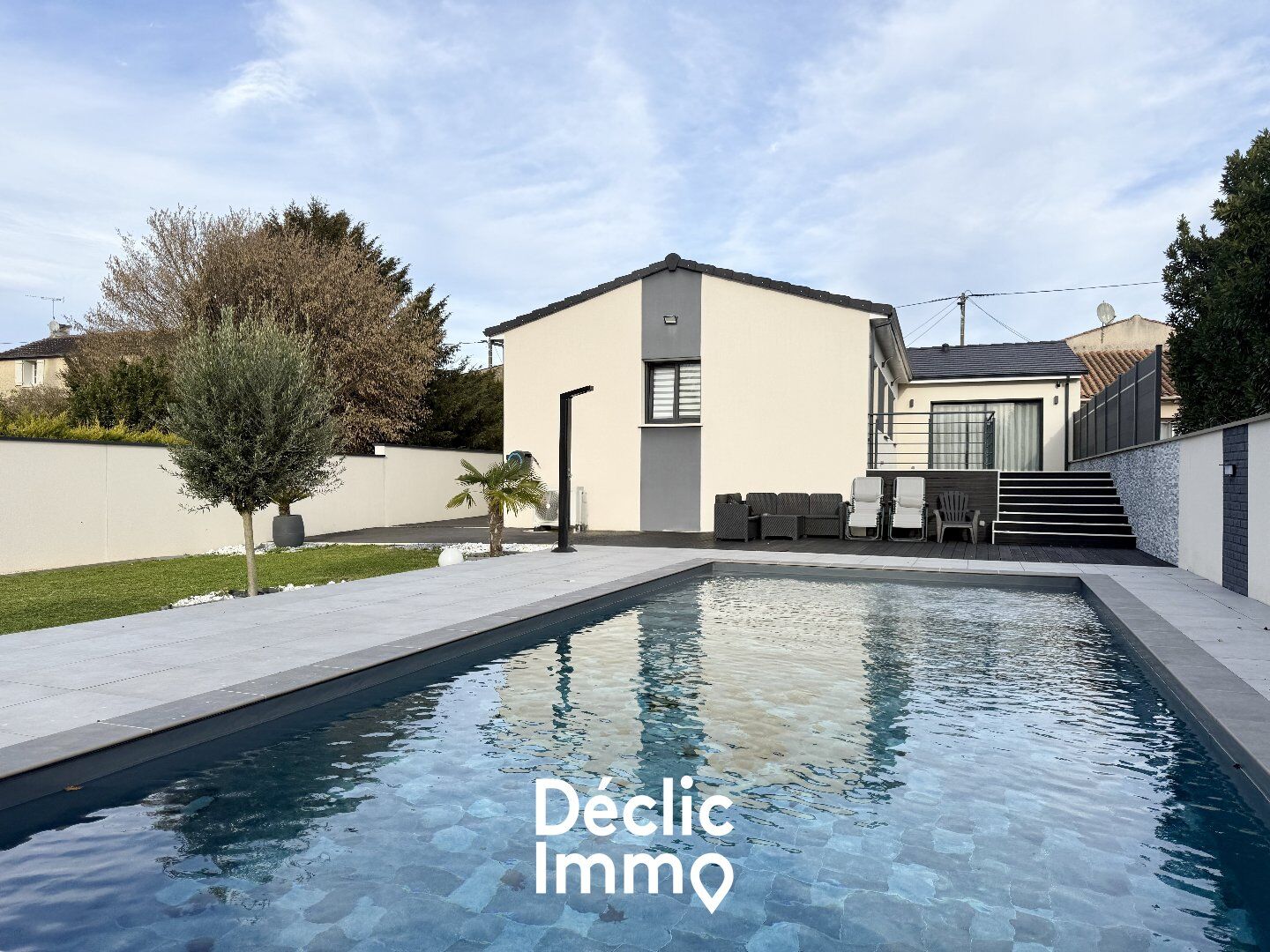 Villa / Maison  T7 à vendre Migné-Auxances 86440