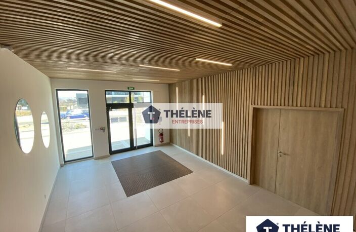 BUREAUX à LOUER — photo 4