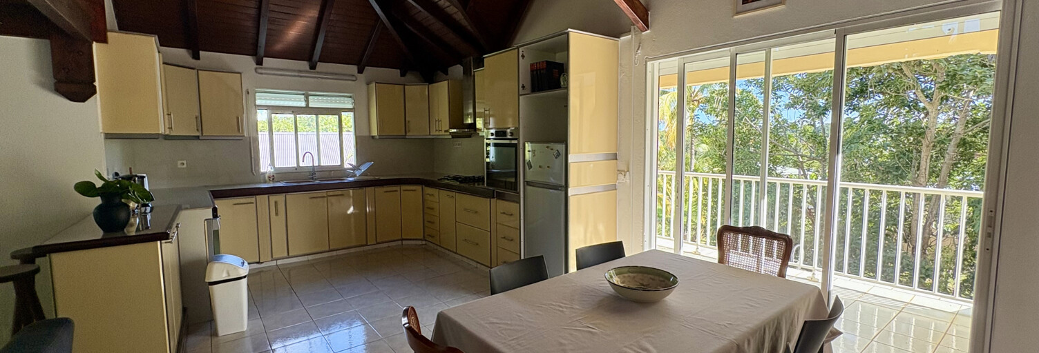 Appartement 4 Pièces 120 m² à louer à Lamentin (97129)