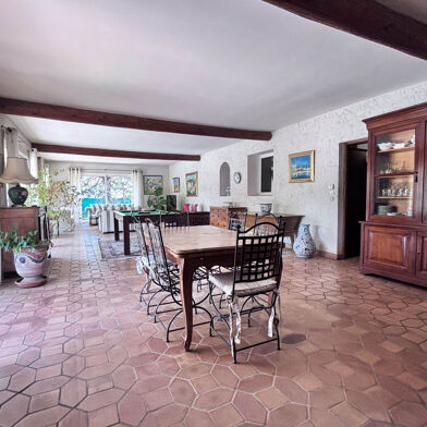 Maison 7 pièces 996000 €