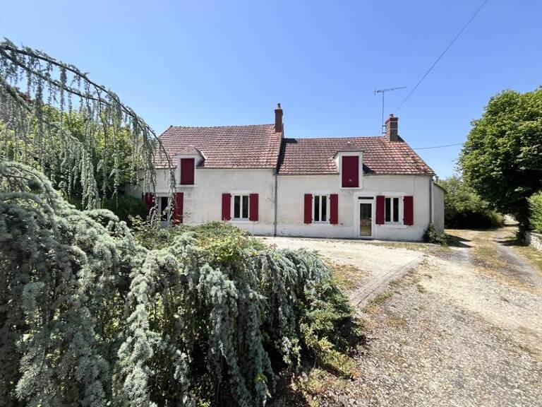Maison en pierre de 4 pièces principales — photo 1