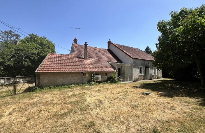 Maison en pierre de 4 pièces principales — photo 3