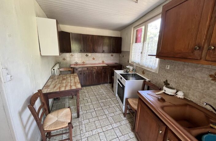 Maison en pierre de 4 pièces principales — photo 5