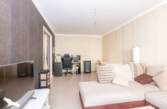 Vente appartement 3 pièces 73 m² Sète (34200) — photo 2