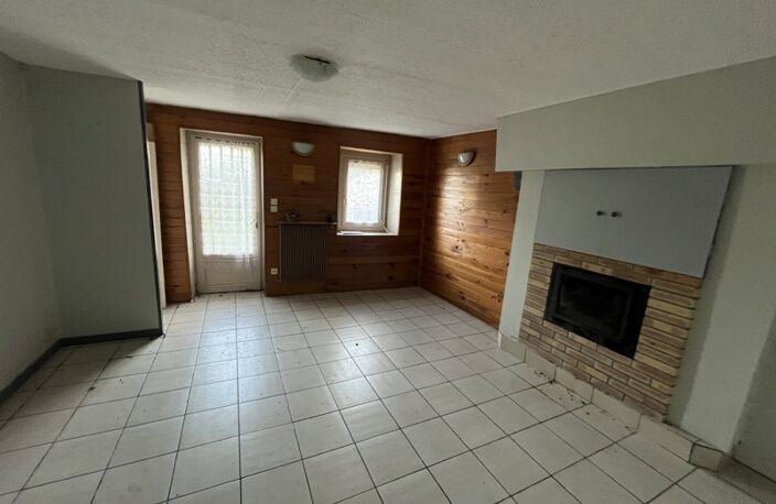 Maison en pierre de 3 pièces principales — photo 3