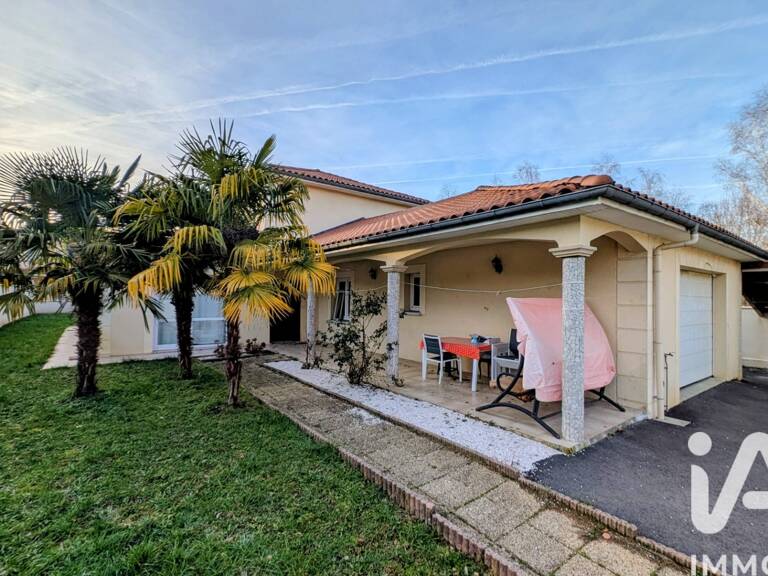 Vente Maison traditionnelle 7 pièces — photo 1