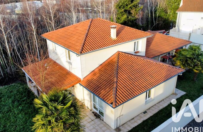 Vente Maison traditionnelle 7 pièces — photo 2