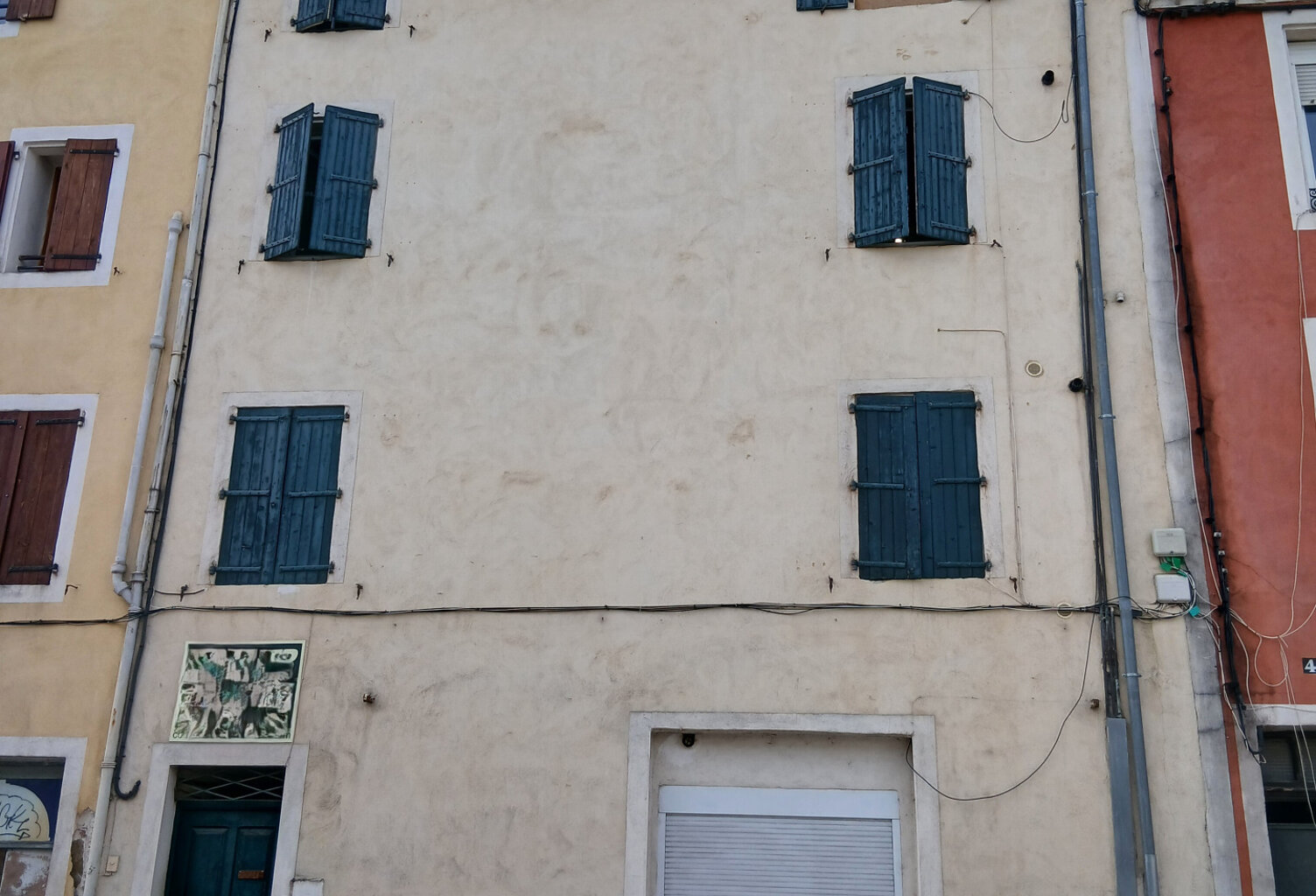 VENTE - IMMEUBLE - 185 m2 - ALES — photo 1