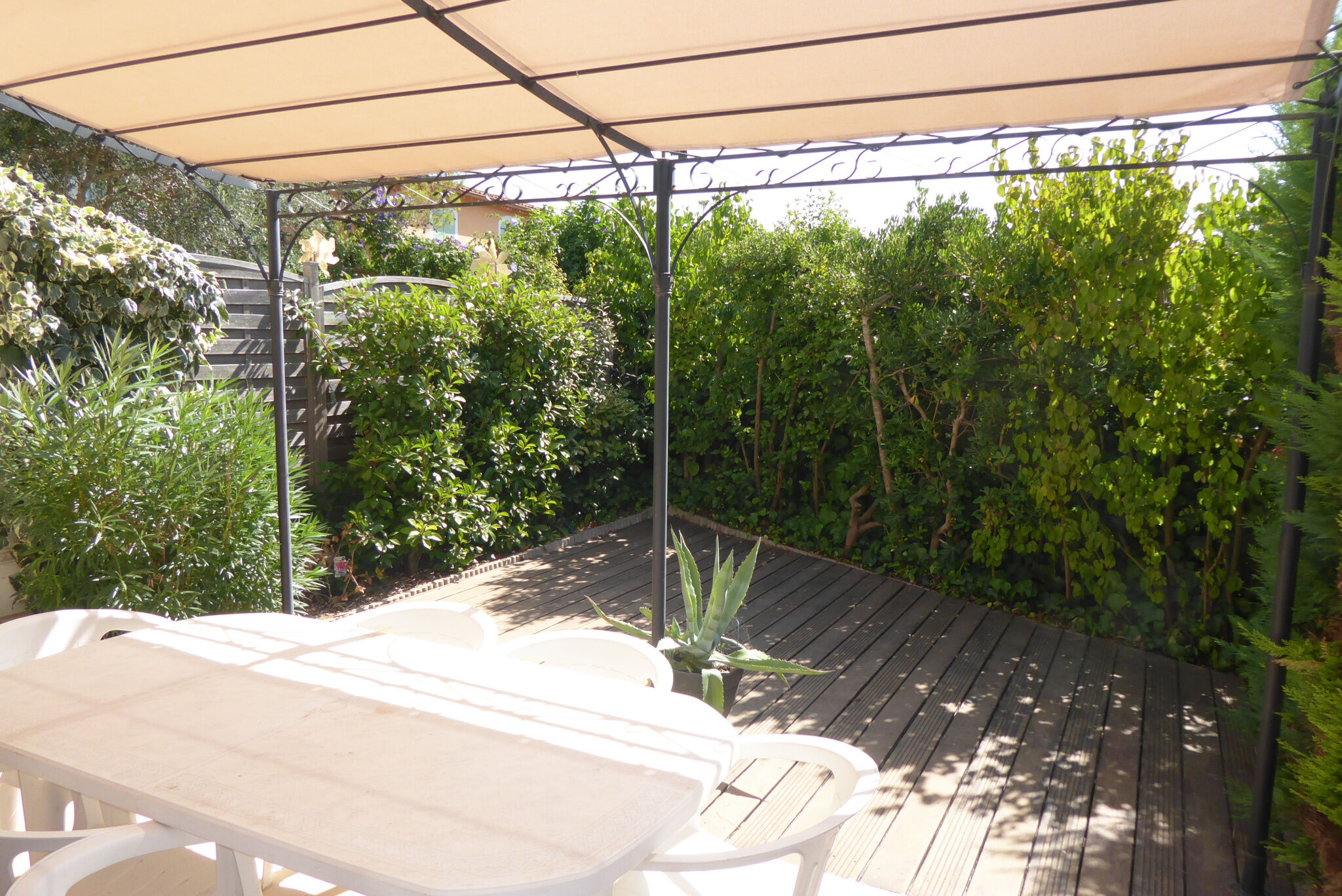 Villa / Maison  T4 à louer Saint-Clément-de-Rivière 34980