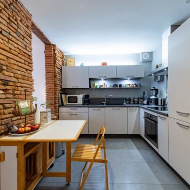 Appartement 3 pièces 234300 €