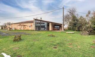 Maison 13 Pièces 344 m² à vendre à Champagne (17620)