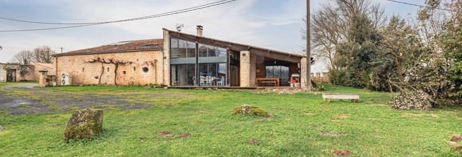 Maison 13 Pièces 344 m² à vendre à Champagne (17620)