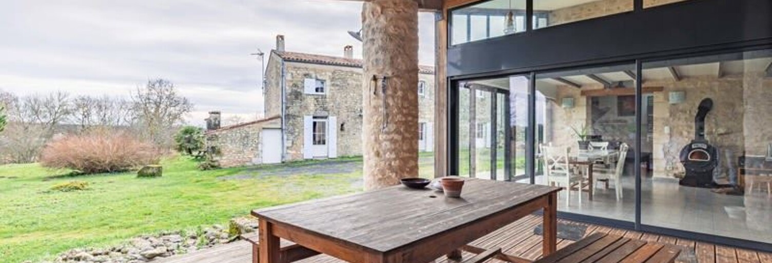 Maison 13 Pièces 344 m² à vendre à Champagne (17620)