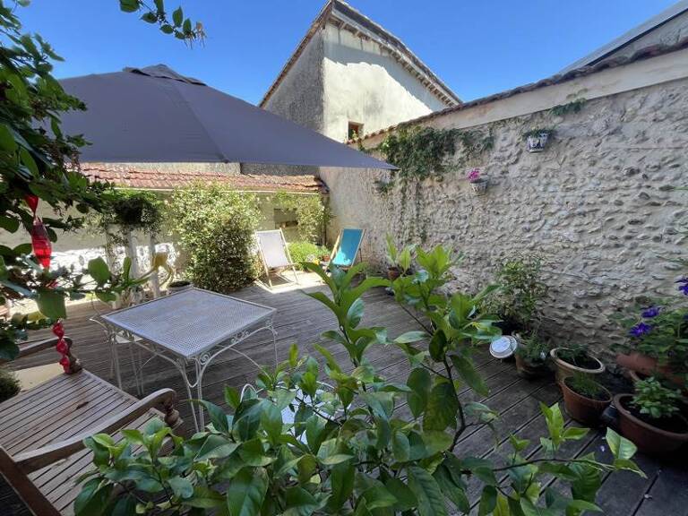 Maison de ville de 6 pièces principales — photo 1