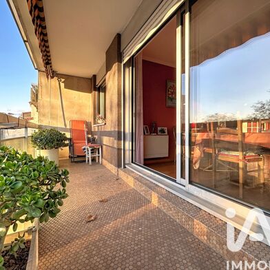 Appartement 4 pièces 675000 €