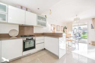 Maison 5 pièces 368544 €