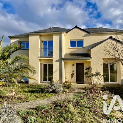 Maison 9 pièces 515175 €