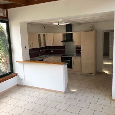 Maison 5 pièces 730 €