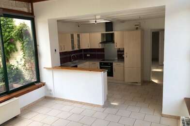 Maison 5 pièces 730 €