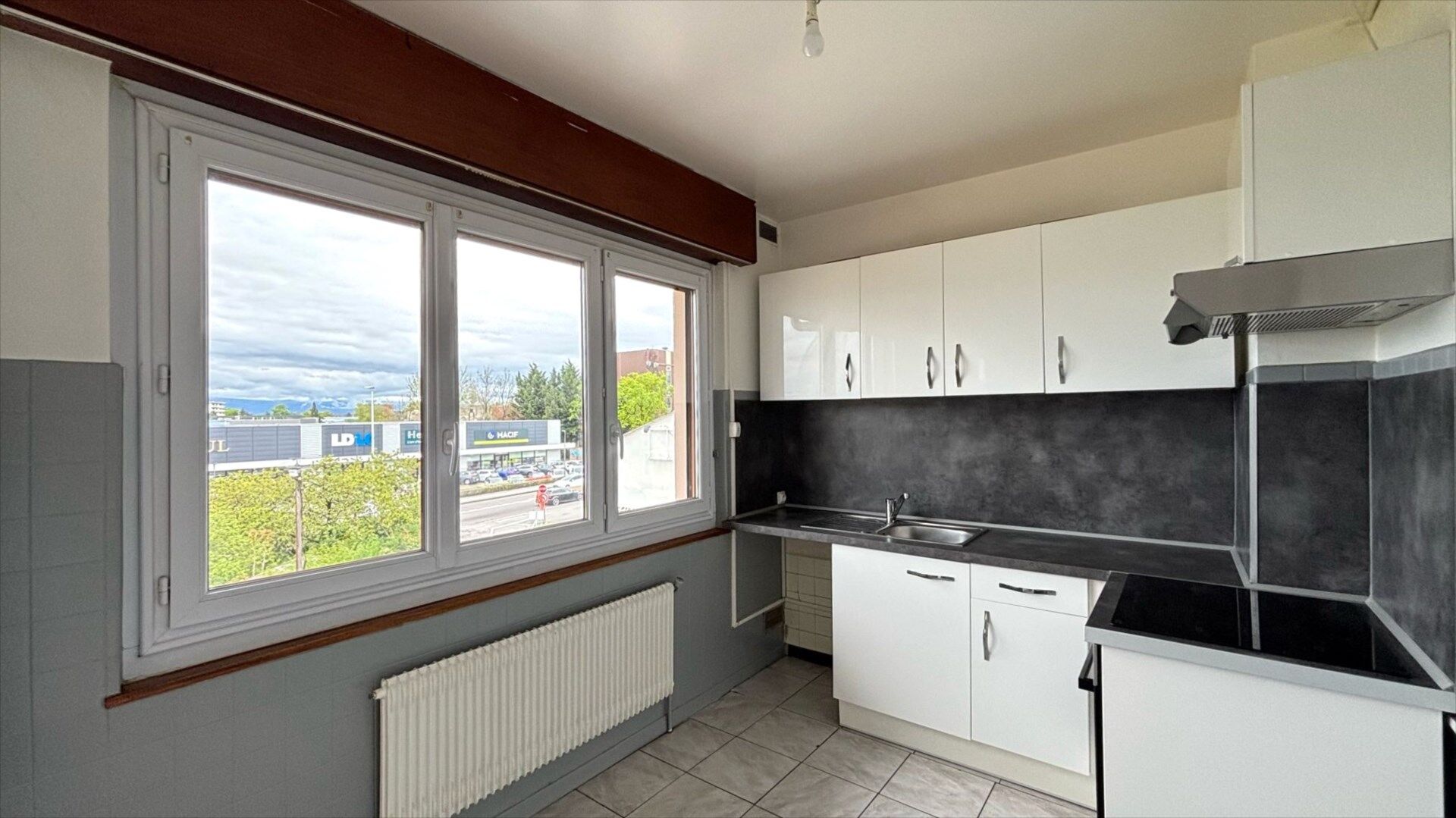 Appartement  T1 à louer Annemasse 74100