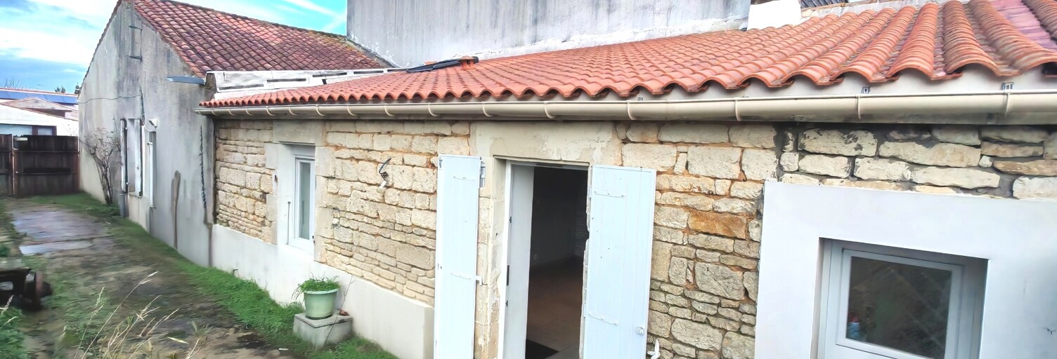 Maison 5 Pièces 97 m² à vendre à Les Magnils-Reigniers (85400)