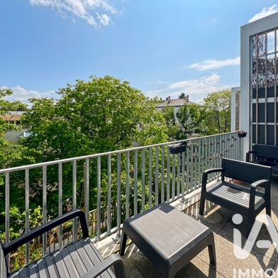 Appartement 4 pièces 315000 €