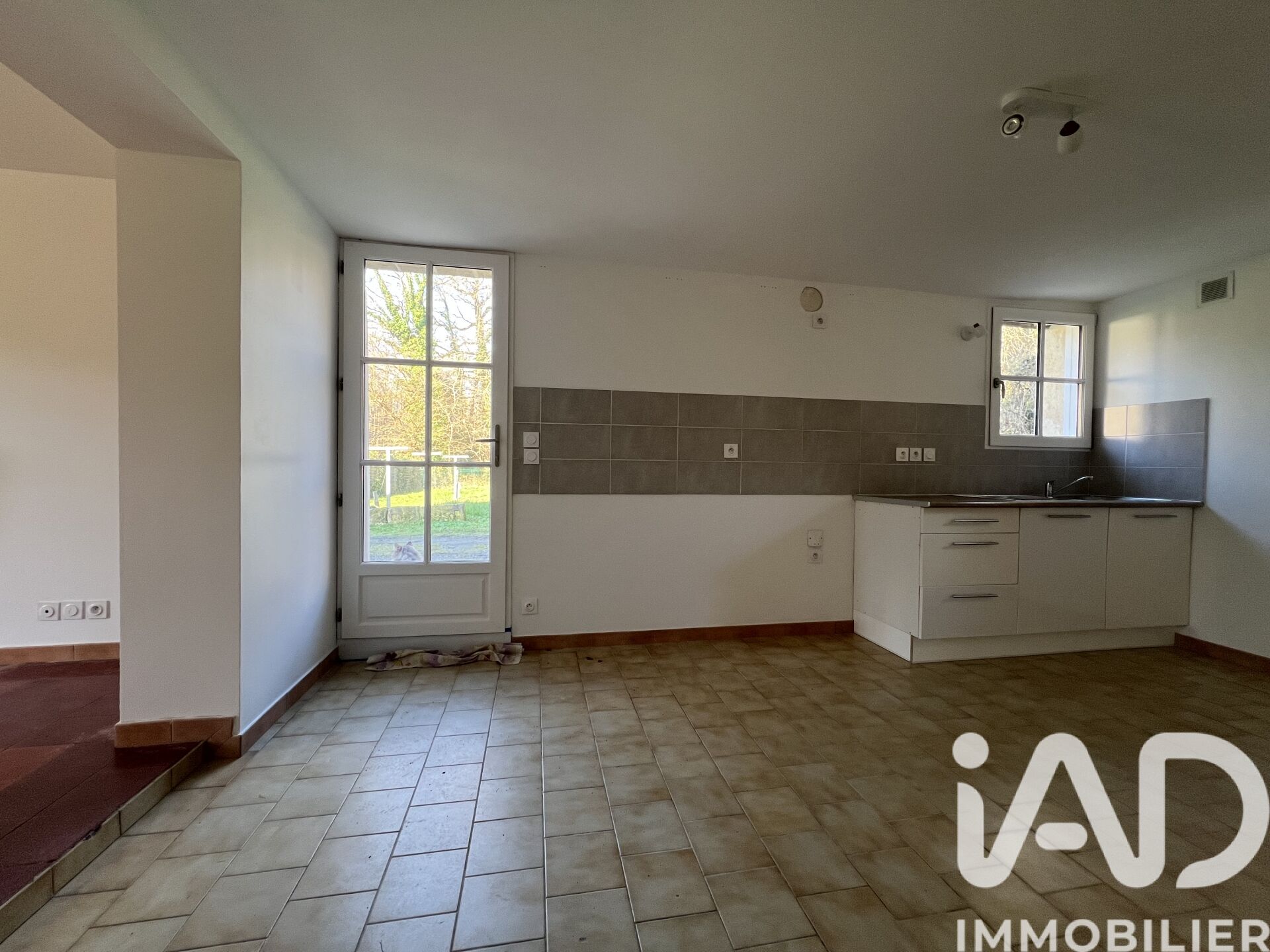 Vente Maison de village 9 pièces - Photo 3