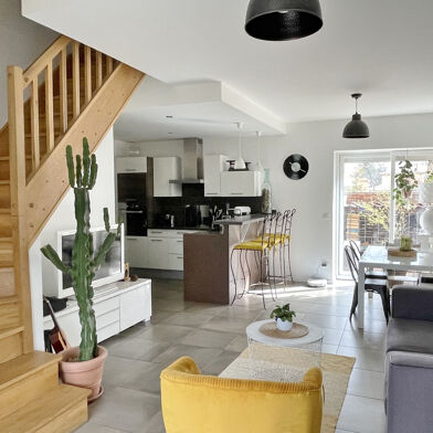 Appartement 5 pièces 399000 €