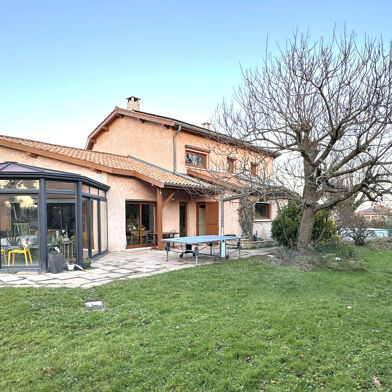 Maison 8 pièces 850000 €