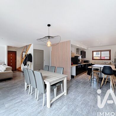 Maison 7 pièces 316000 €