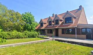 Maison 8 Pièces 217 m² à vendre à Looberghe (59630)