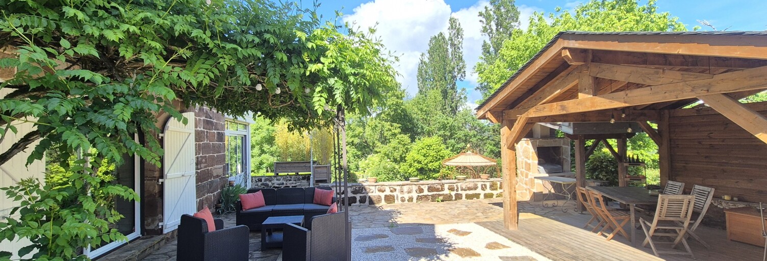 Maison 10 Pièces 368 m² à vendre à Donzenac (19270)
