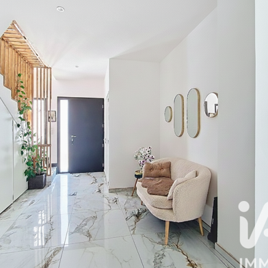 Maison 6 pièces 380000 €