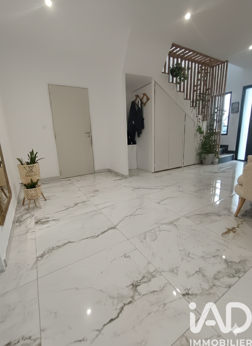 Vente Maison/villa 6 pièces - Photo 4
