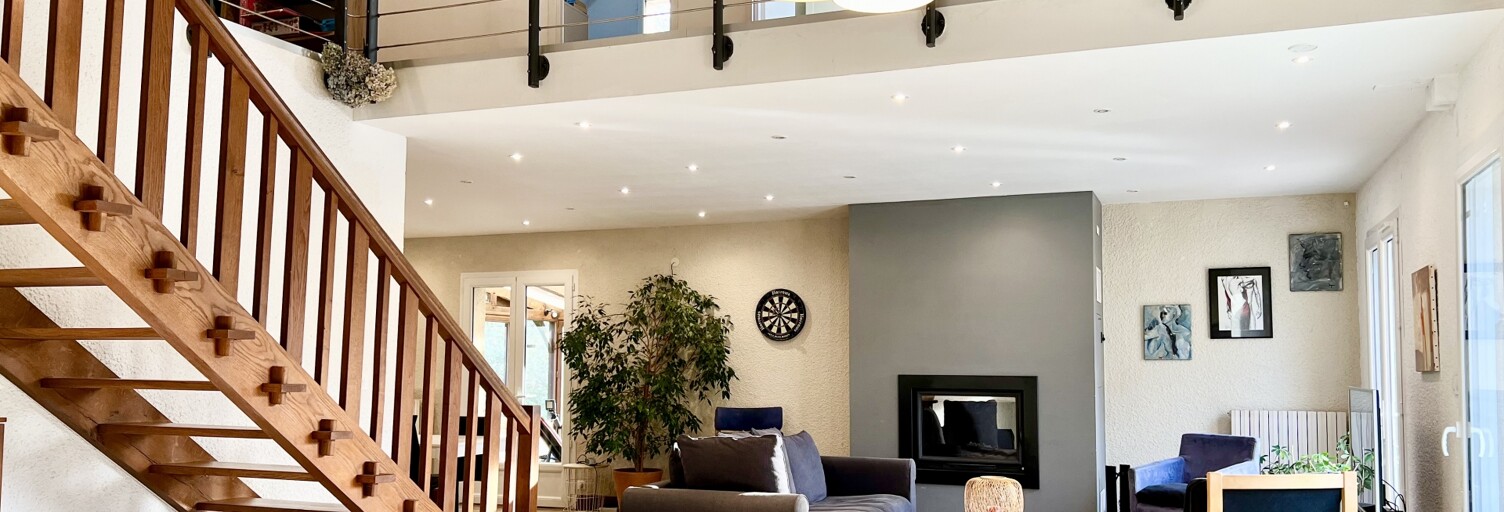 Maison 7 Pièces 235 m² à vendre à Saint-Junien (87200)