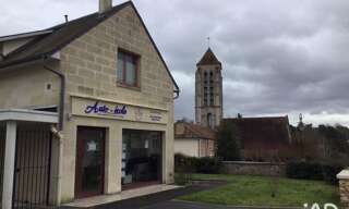 Commerce  90 m² à louer à Étiolles (91450)