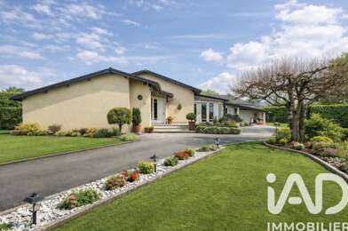 Maison 9 pièces 449600 €