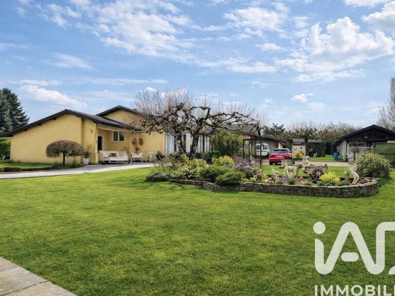 Vente Maison/villa 9 pièces — photo 1