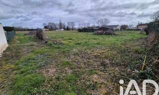 Terrain  1142 m² à vendre à Saint-Pierre-d'Eyraud (24130)