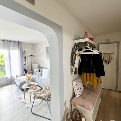 Appartement 3 pièces 175300 €