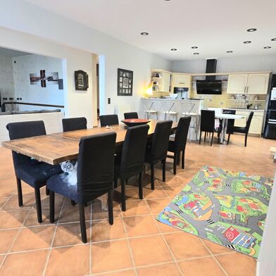 Maison 7 pièces 279000 €