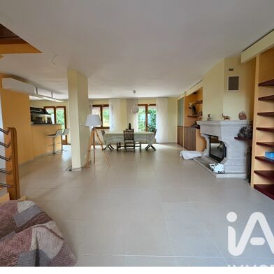 Maison 7 pièces 609000 €