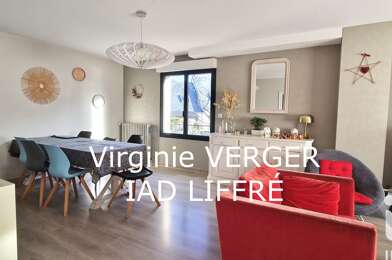 Maison 8 pièces 464800 €